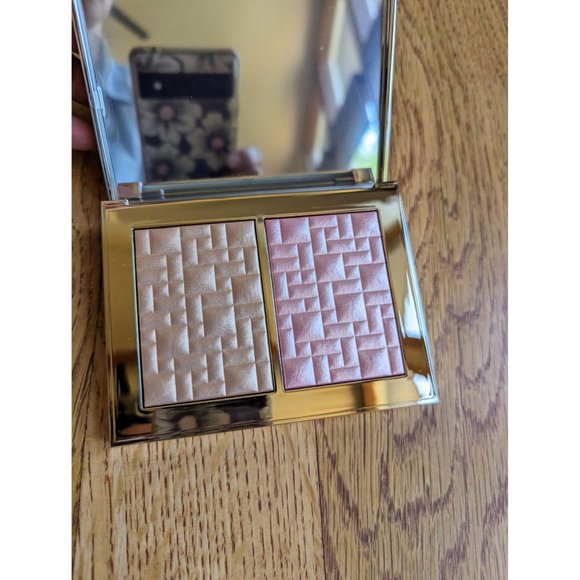 NWOT Bobbi Brown Highlight & Glow Highlighting Powder Duo - Picture 8 of 9
